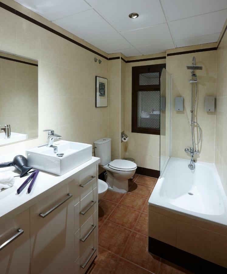 Apartamento Santiago Гранада Екстериор снимка
